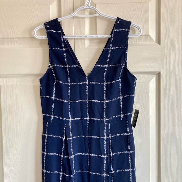 V-neck navy Express jumpsuit, BNWT, small - Picture 1 of 4